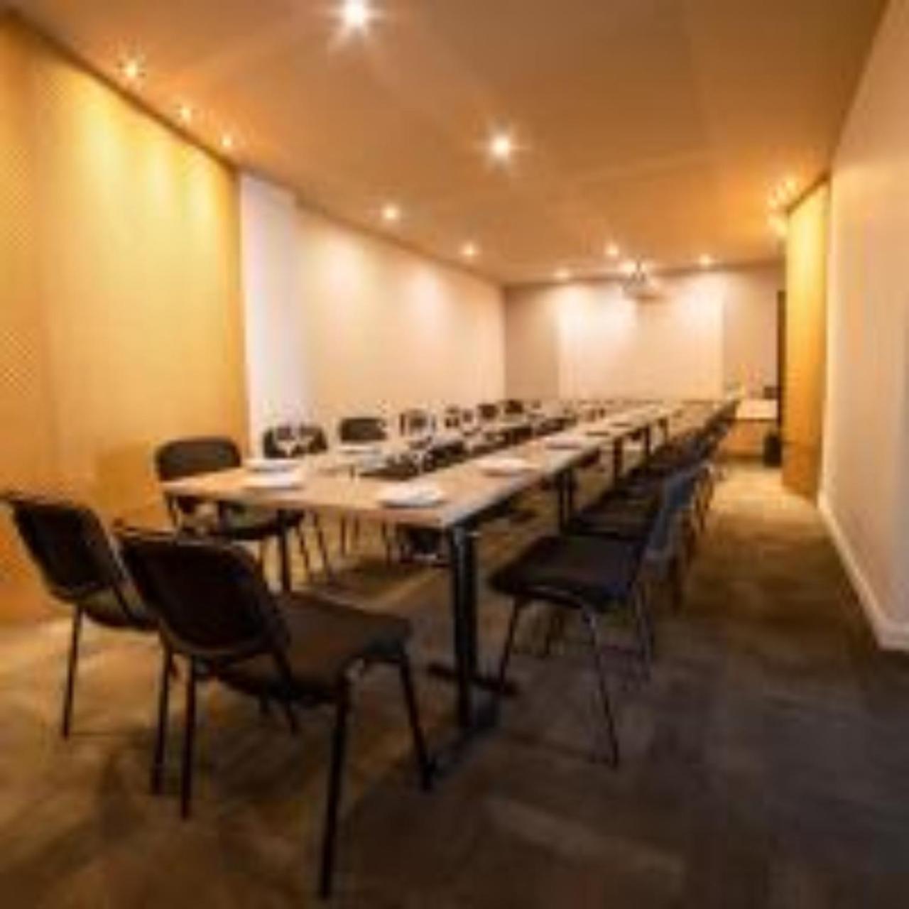 Quo Quality Hotel Manizales Extérieur photo The meeting room