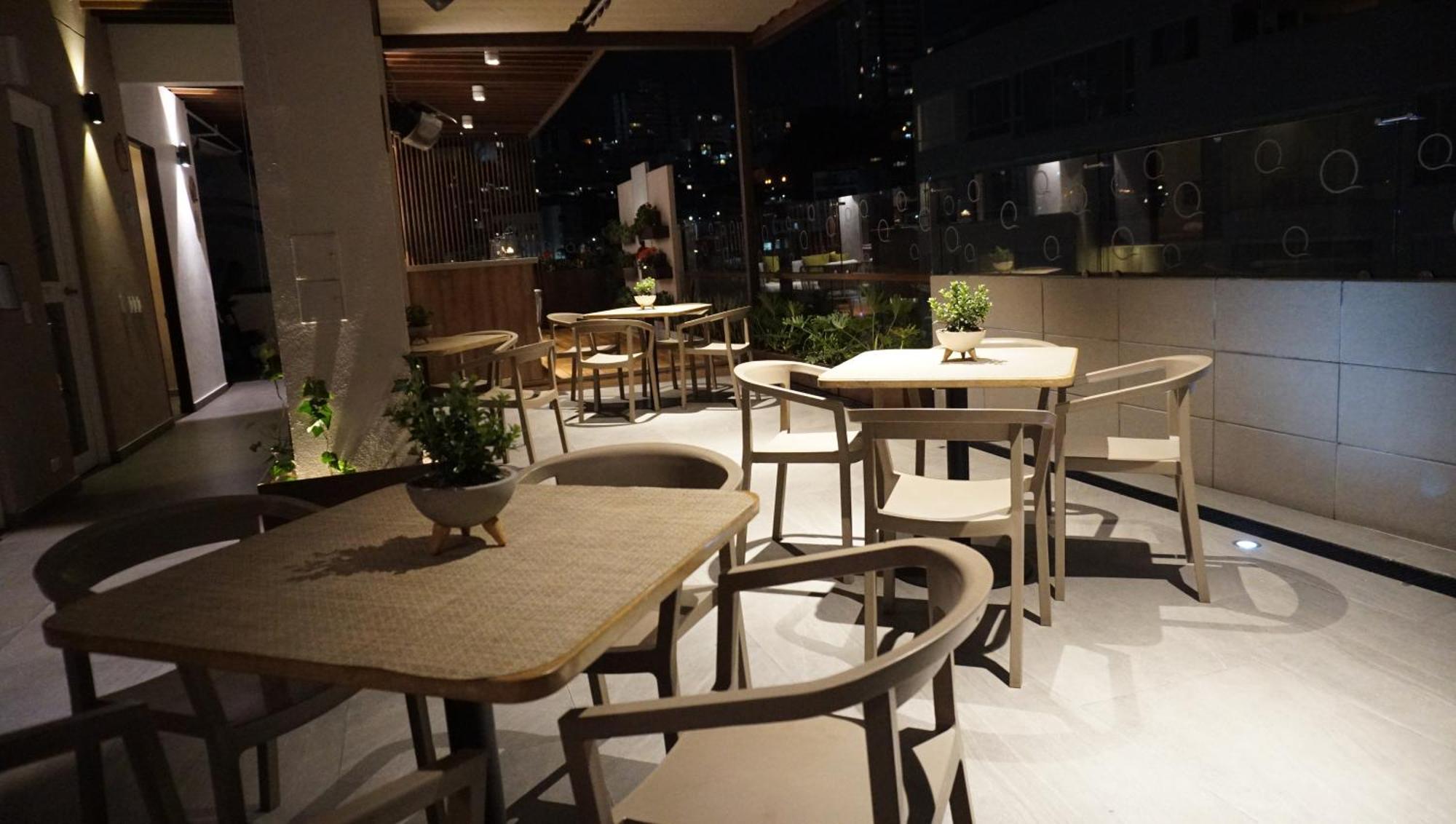 Quo Quality Hotel Manizales Extérieur photo The interior of the restaurant