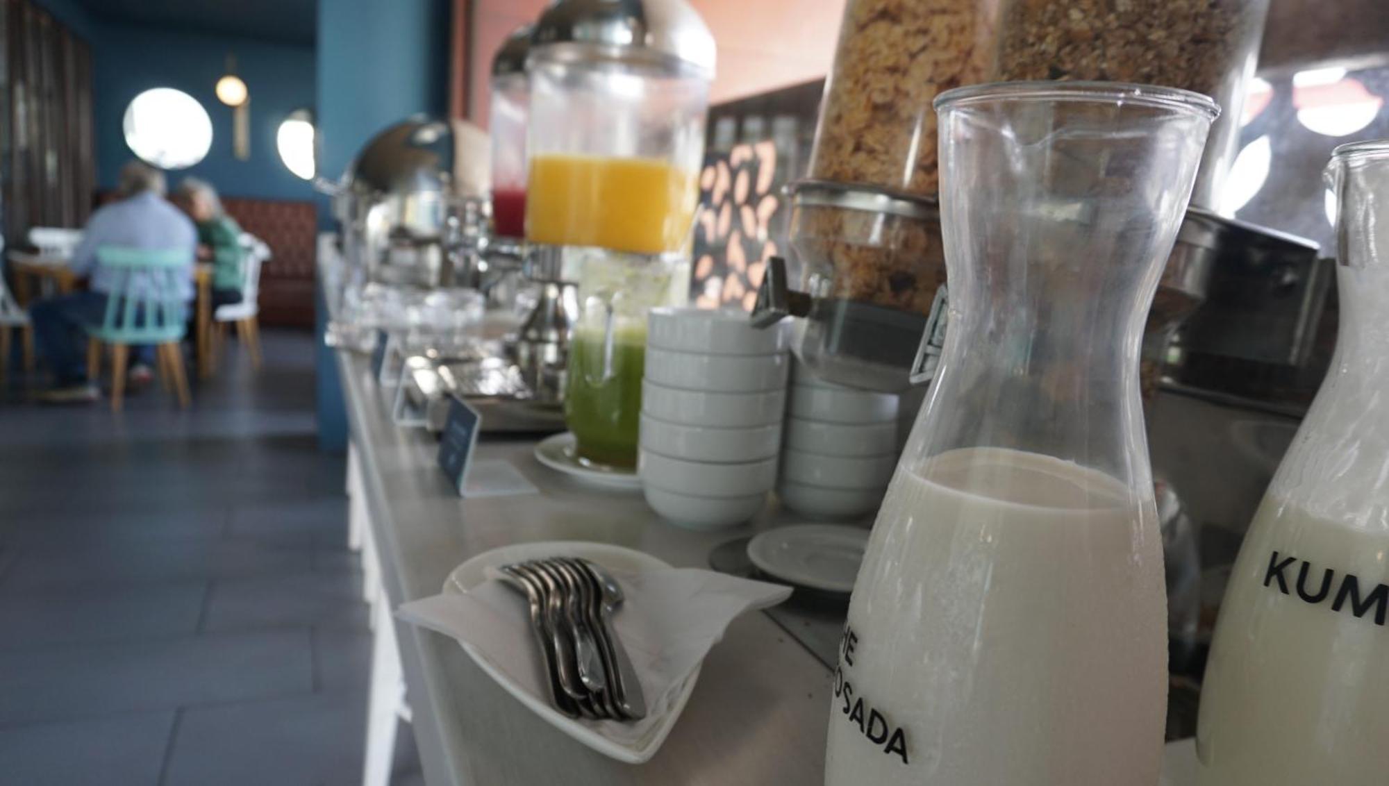 Quo Quality Hotel Manizales Extérieur photo A carafe of raki