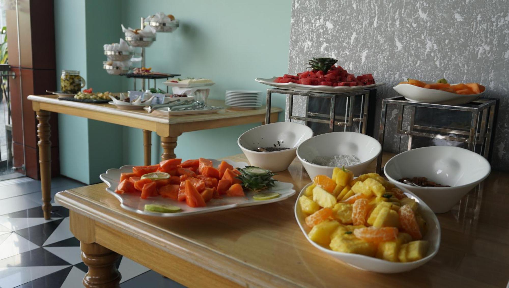 Quo Quality Hotel Manizales Extérieur photo Fruit salad